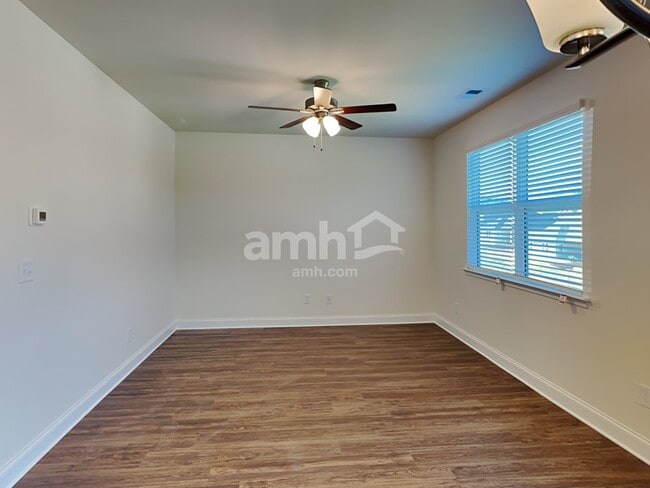 Building Photo - 6192 Bridlewood Ln