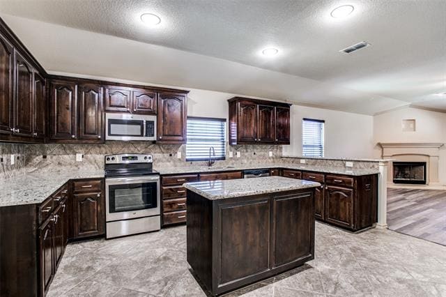 Building Photo - 13156 Palancar Dr