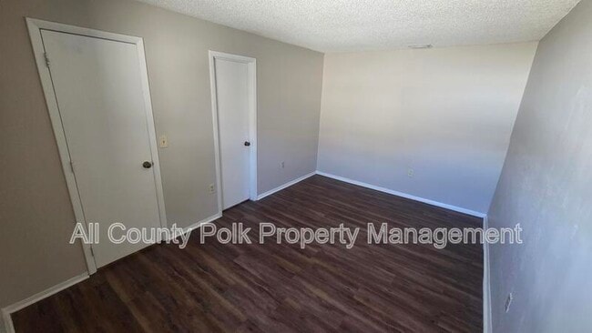 Building Photo - 2116 Brandy Pl