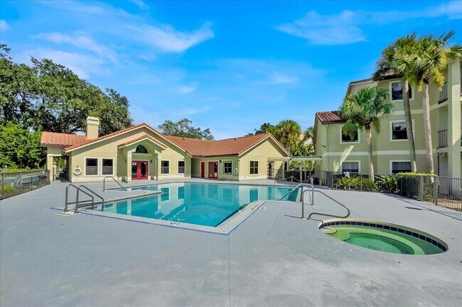 Building Photo - 3028 Parkway Blvd