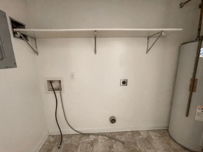 Building Photo - Yorktown School District