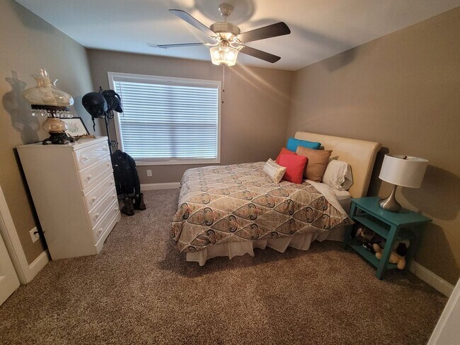 Building Photo - 249 Crusaw Dr