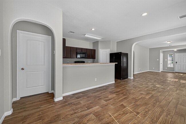 Building Photo - 17227 Quiet Song Ct
