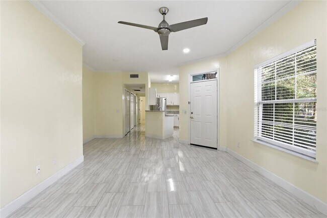 Building Photo - 510 NW 50th Blvd