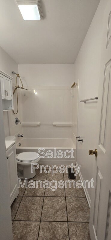 Building Photo - 622 Brandford Ct