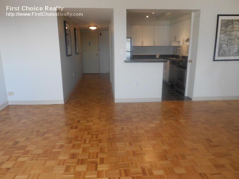Building Photo - 1575 Tremont St