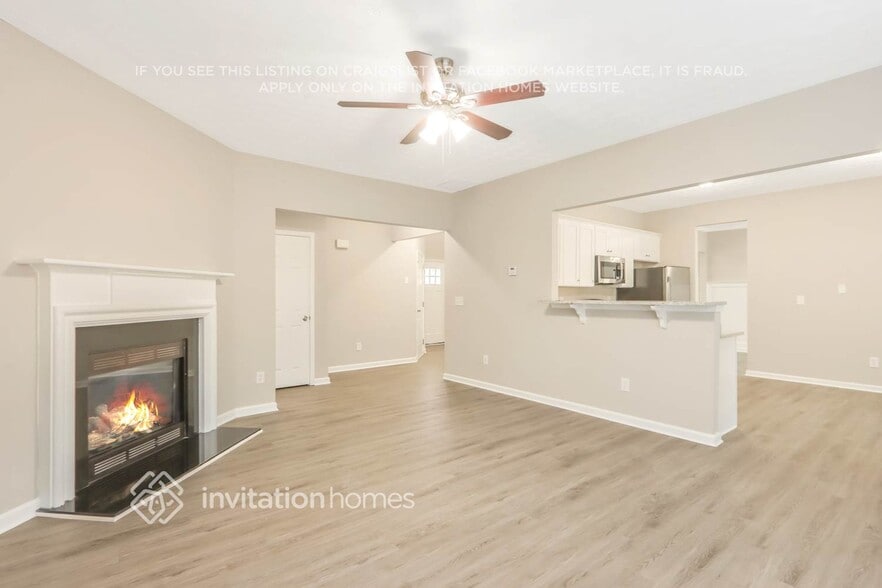 Building Photo - 212 Winterbury Dr