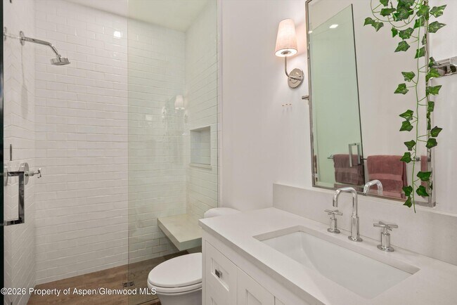 Building Photo - 191 Skimming Ln