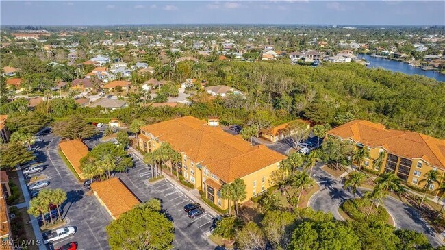 Building Photo - 8735 River Homes Lane