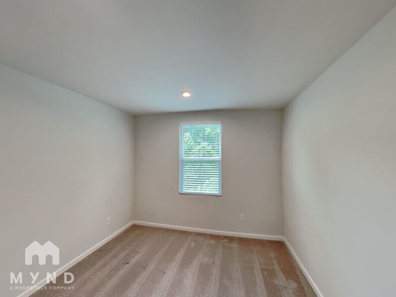 Building Photo - 7013 Ludell Ln