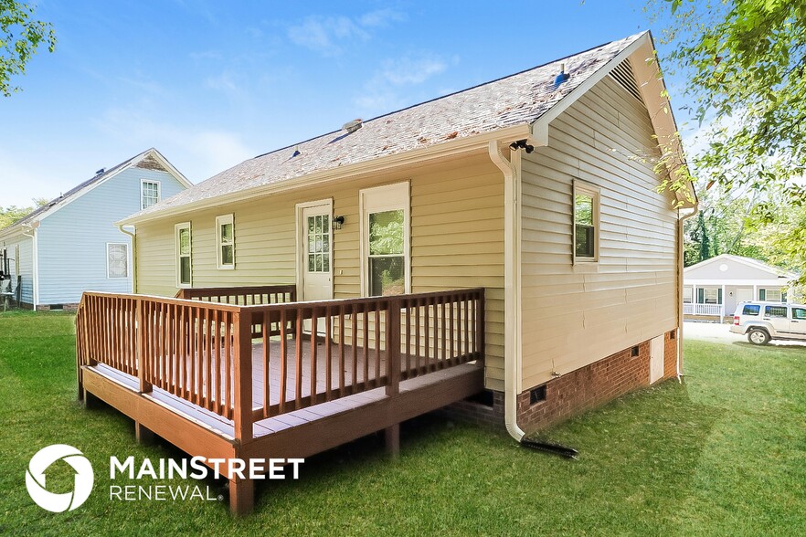 Building Photo - 1507 Beauty Ave