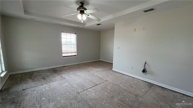 Building Photo - 17 N Seminary Rd