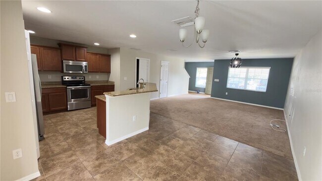 Building Photo - 27507 Desert Willow Way