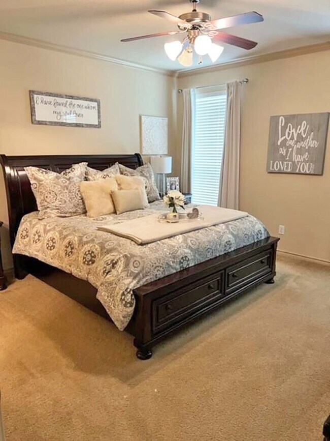 Building Photo - Beautiful 3 Bdrm 2 Bath Home in Fort Worth Texas - Near Haslet