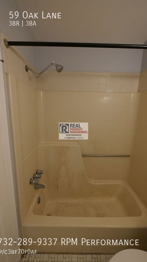 Building Photo - 59 Oak Ln