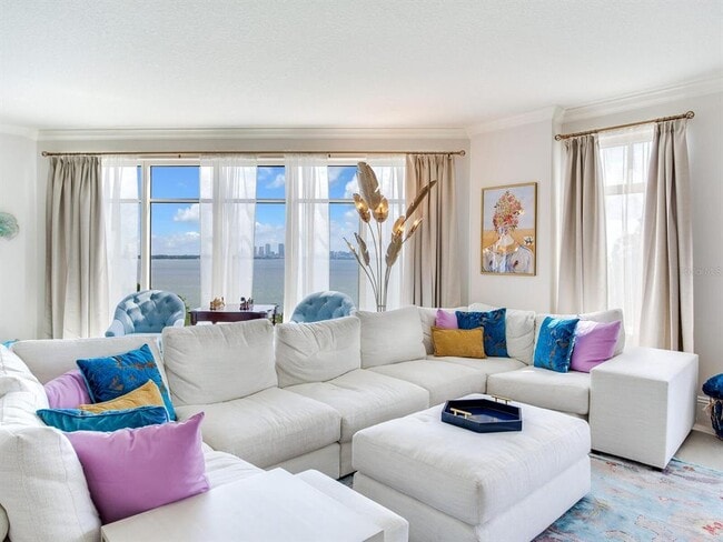 Building Photo - 4201 Bayshore Blvd