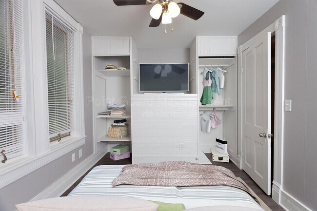 Building Photo - 1217 Bitting St