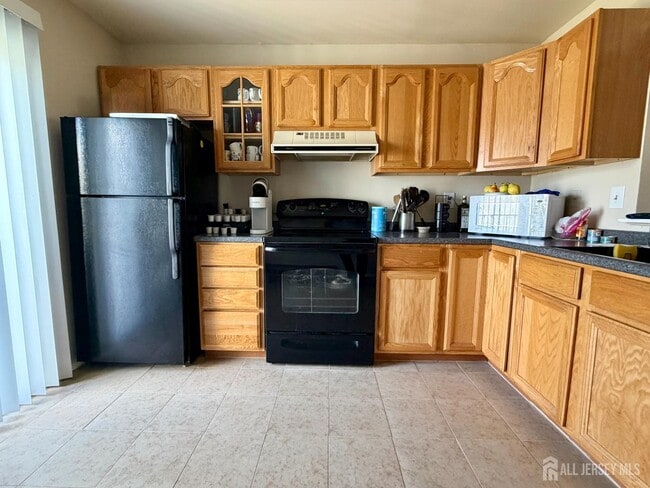 Building Photo - 808 Sewell Rd