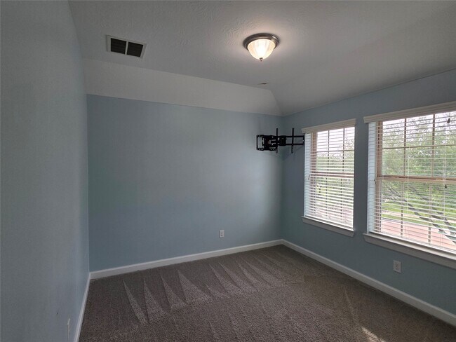 Building Photo - 19415 Bronte Springs Court