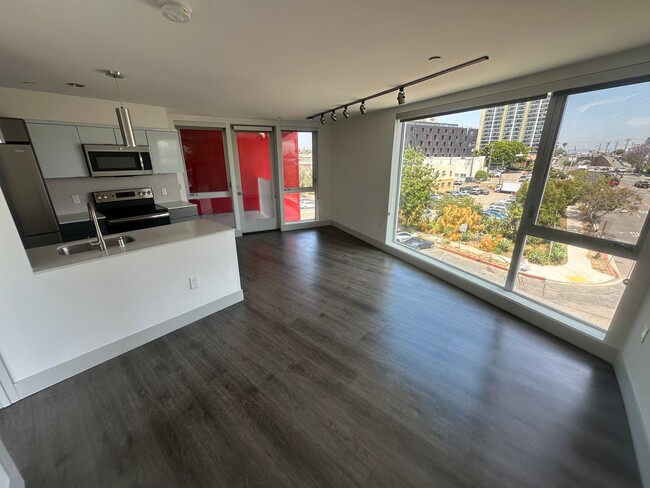 Interior Photo - Eitol Towers