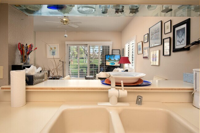 Building Photo - 28346 Desert Princess Dr