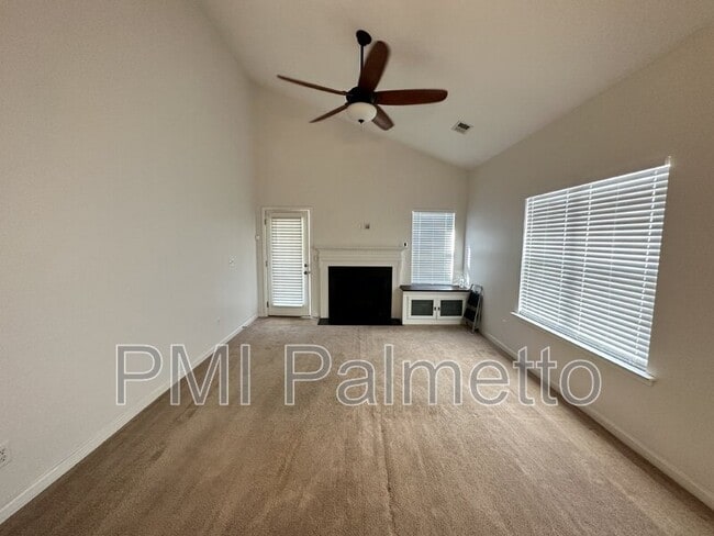 Building Photo - 233 Hawkins Creek Rd
