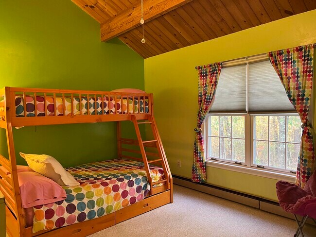 Building Photo - 78 Saco Pines Rd