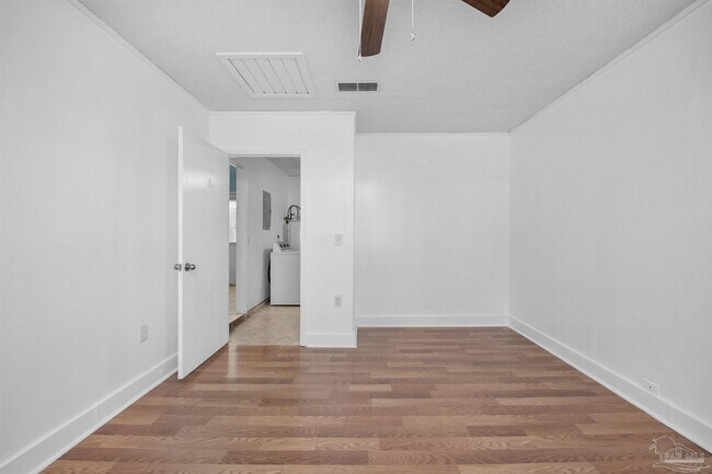 Building Photo - 5229 Compass Ct