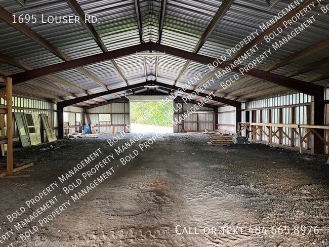 Building Photo - 1695 Louser Rd
