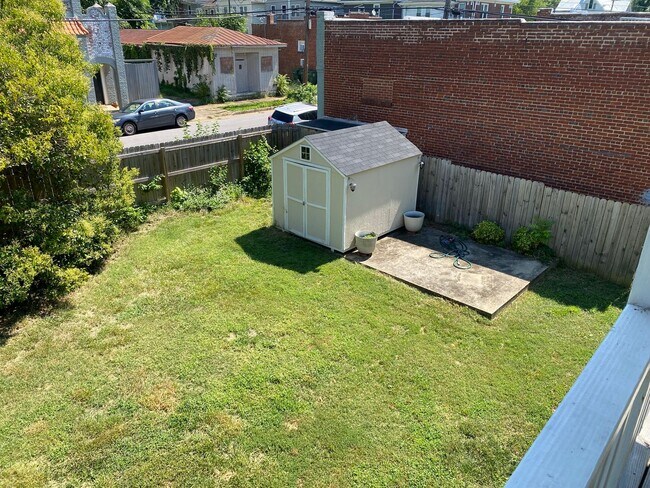Building Photo - Quiet Cozy Northside Home for Rent