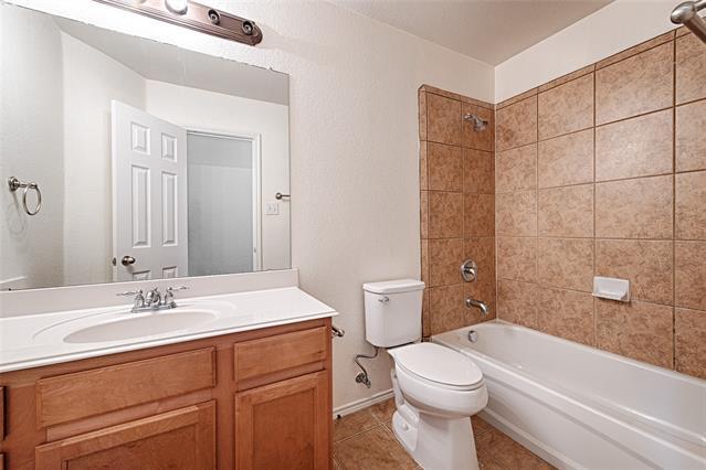 Building Photo - 12519 Hawk Creek Dr