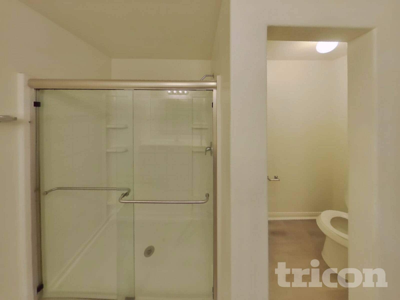 Building Photo - 1335 Coltview Pl