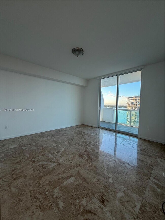 Building Photo - 7900 Harbor Island Dr