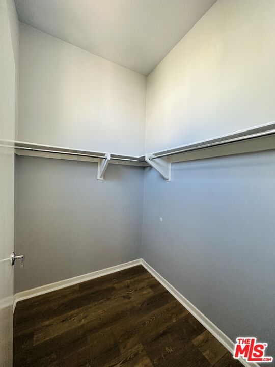 Building Photo - 6581 S Seabluff Dr