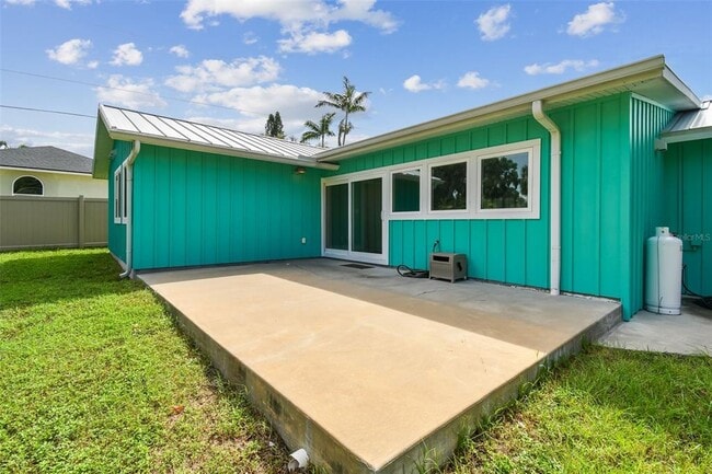 Building Photo - 340 Mehlenbacher Rd