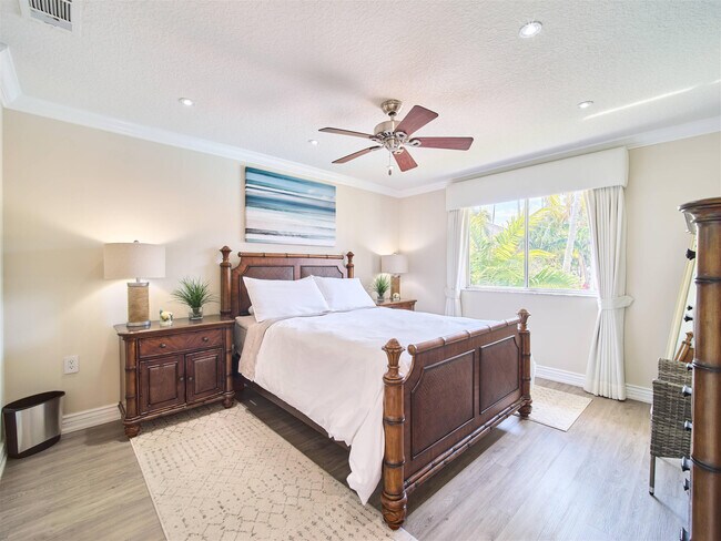 Building Photo - 19218 Glenmoor Dr