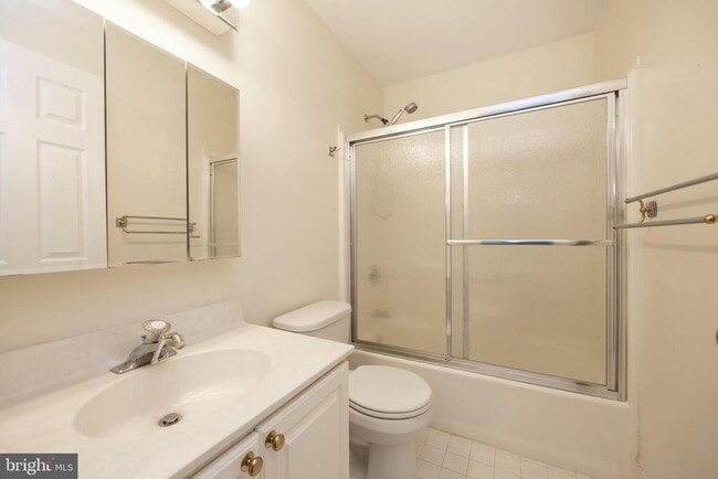 Building Photo - 112 Whistling Swan Ln