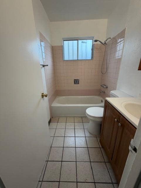 Building Photo - 410 S 34th St