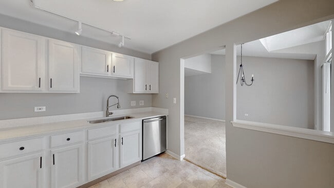 Building Photo - 1978 Gary Ct