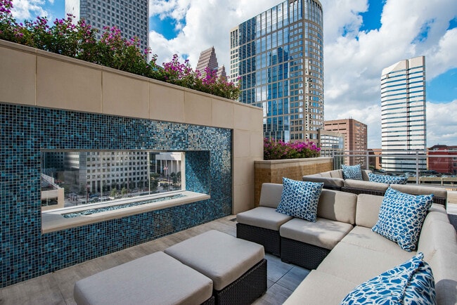 Terrace Fireplace - Aris Market Square