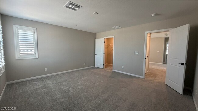 Building Photo - 2283 Teatro Ave