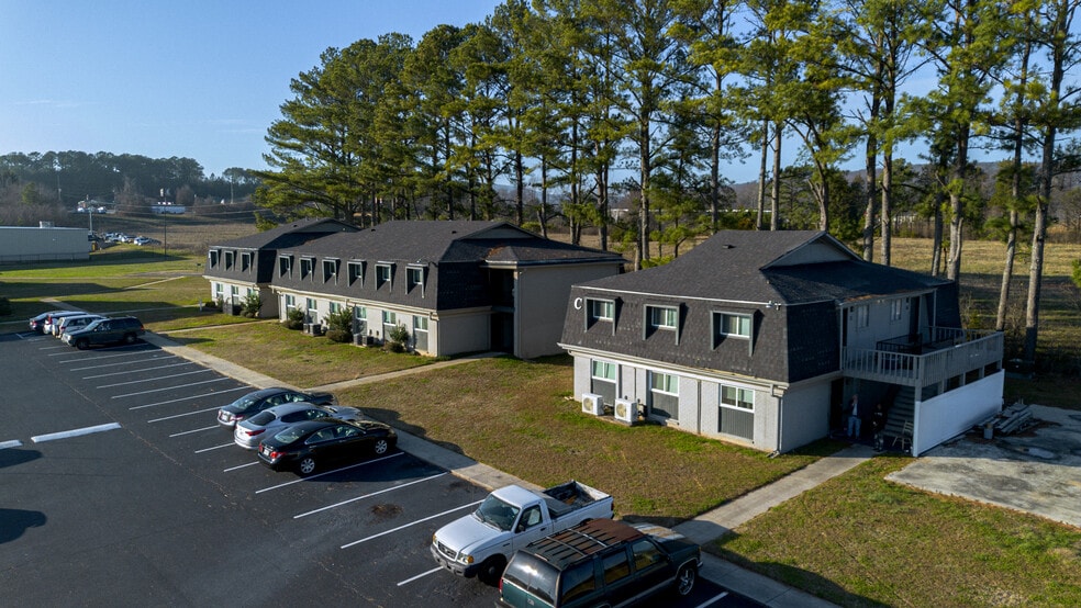 Property - Magnolia Place Apartments