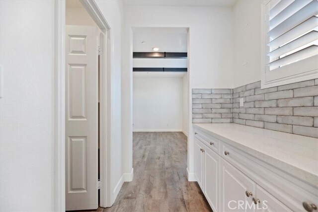 Building Photo - 25858 Oak Spgs Ct