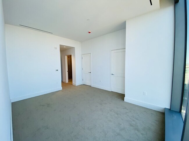 Building Photo - 1 Dalton St