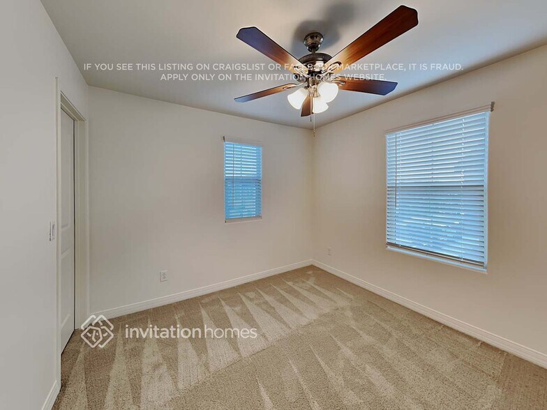 Building Photo - 16234 W La Ventilla Way