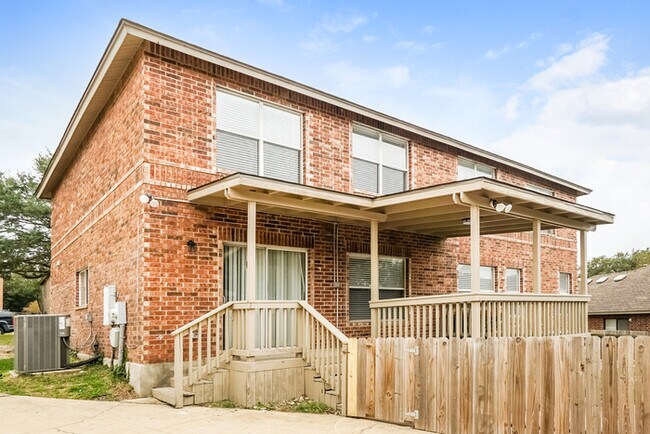 Building Photo - 3119 Blanco Pass