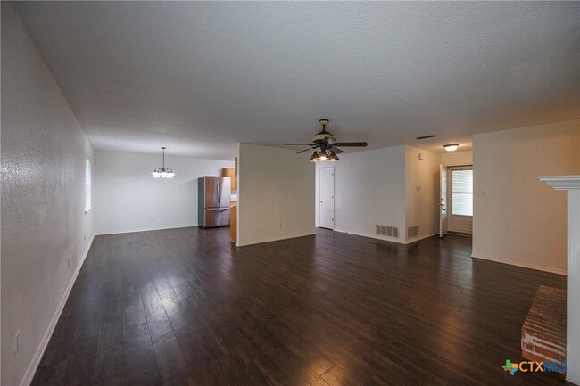 Building Photo - 2603 Mason Dr
