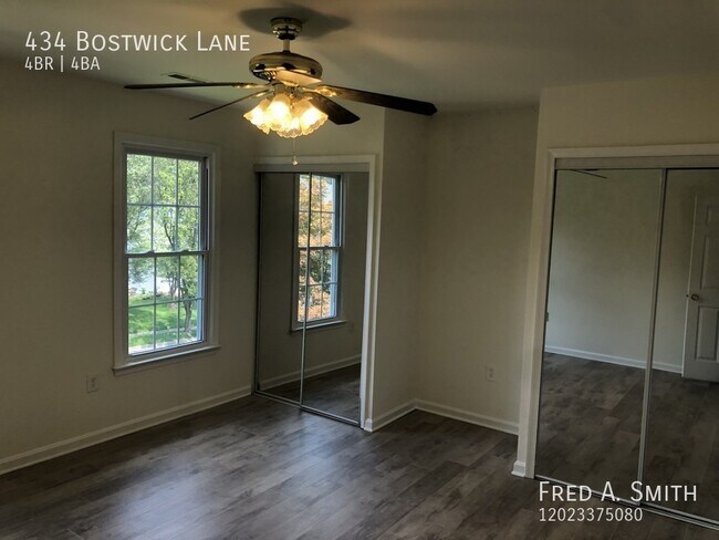 Building Photo - 434 Bostwick Ln