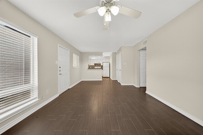 Building Photo - 2020 Huldy St