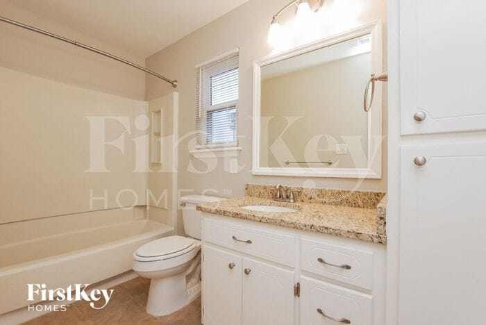 Building Photo - 11242 Kingfisher Dr